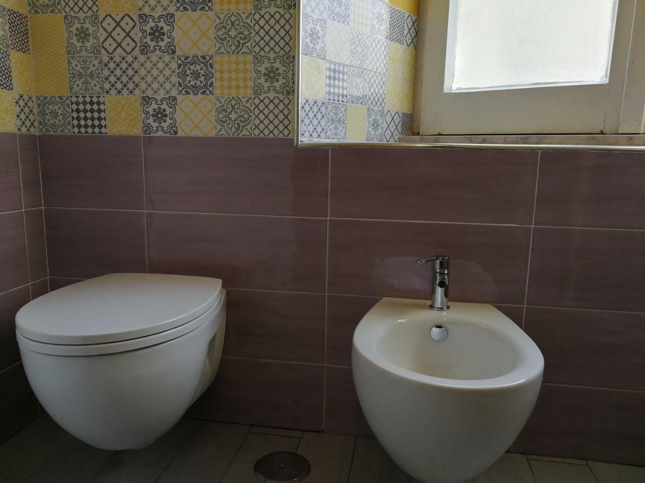B&B アンティチ リヴェルベリ イン ステーション サレルノ エクステリア 写真